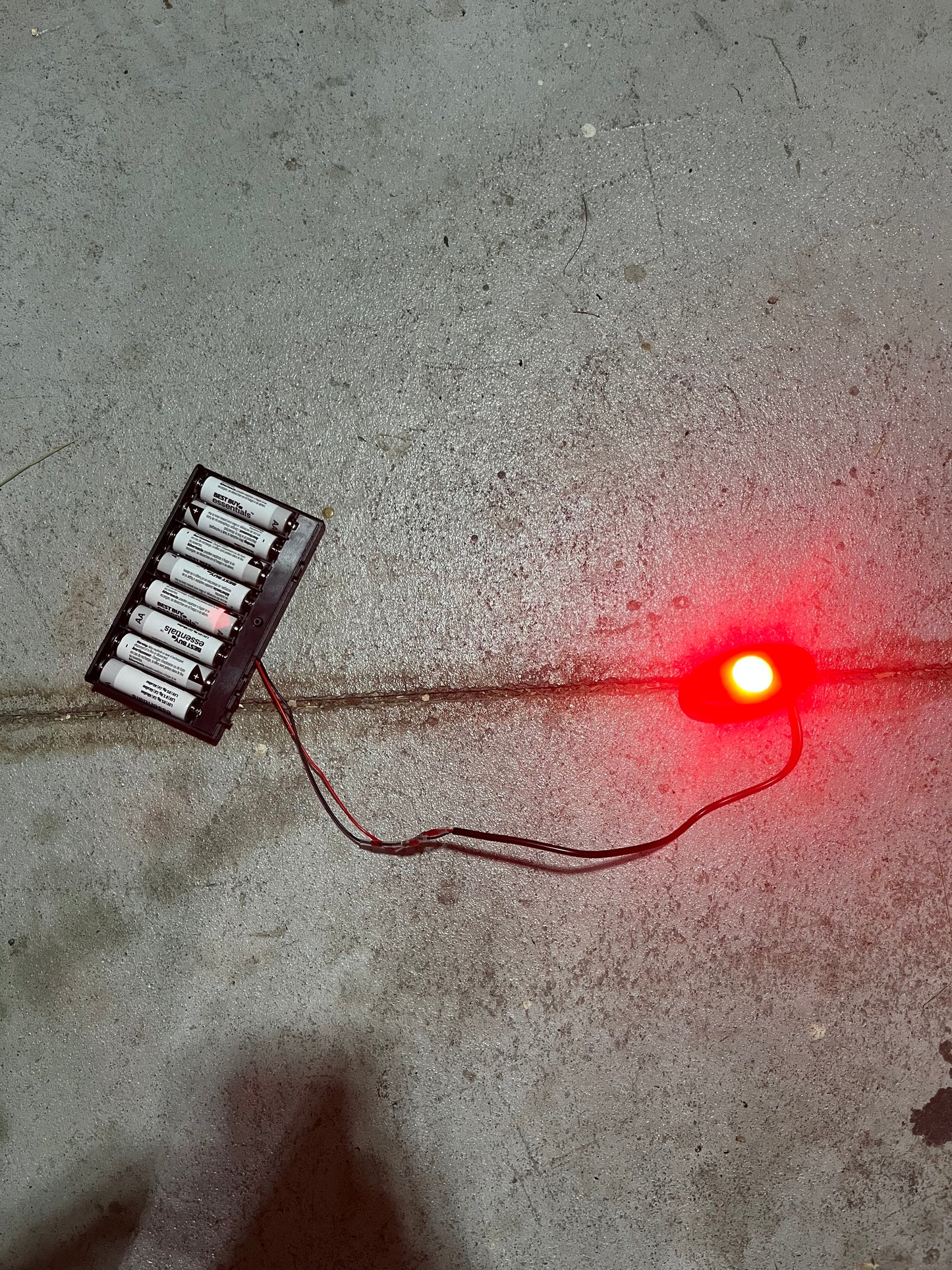 Battery powered rock light (pre-order)