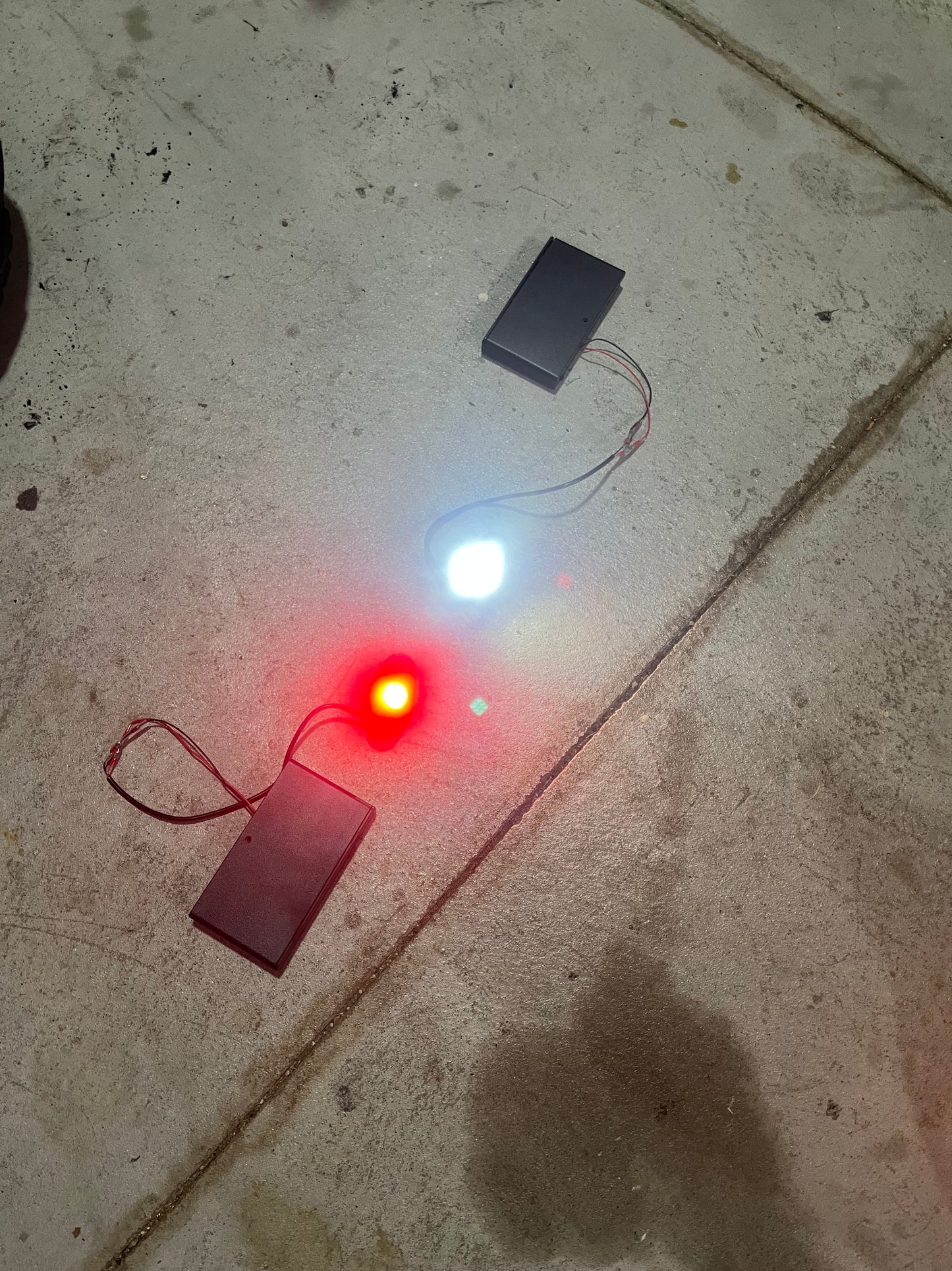 Battery powered rock light (pre-order)